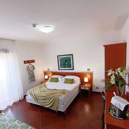 Best Western Hotel Martello LMP Exterior foto